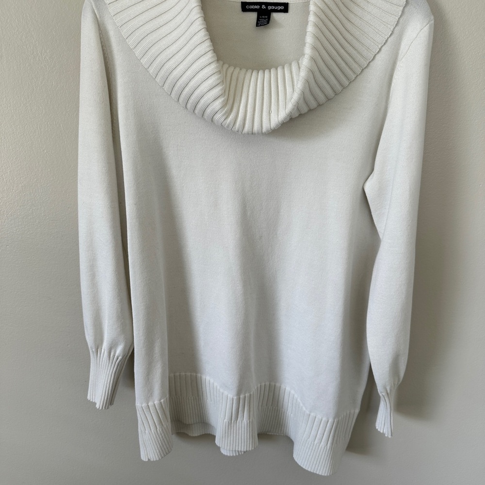 Cable & Gauge Women's Cream Cowl Neck Sweater size L